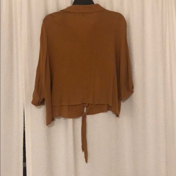 LUNIK elbow length button up - Picture 2 of 2